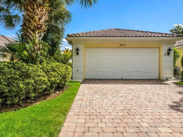 8876 Estepona Ct, Sarasota, FL 34238