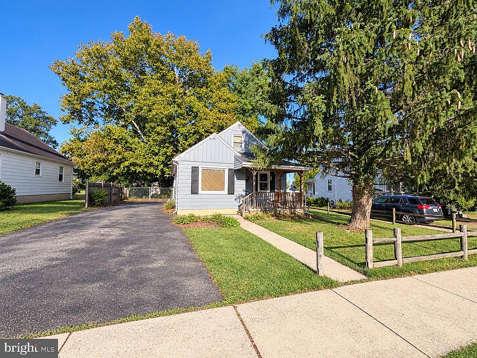 1st image of 26 Mansion Rd