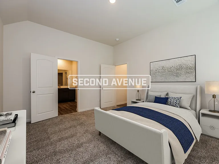 1329 Woodwinds Dr — Photo 9