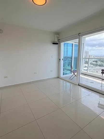 48 Avenue Luis Munoz Rivera Condo Aquablue Hato Ky #1705 — Photo 12