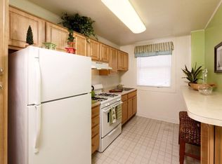 Oaklee Village Apartments, Baltimore, MD 21229