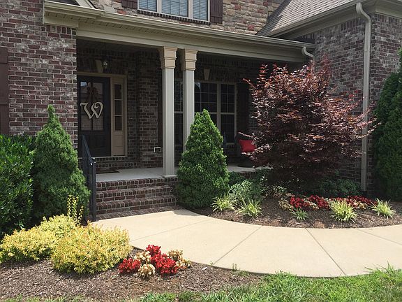4th image of 2763 Presley Dr