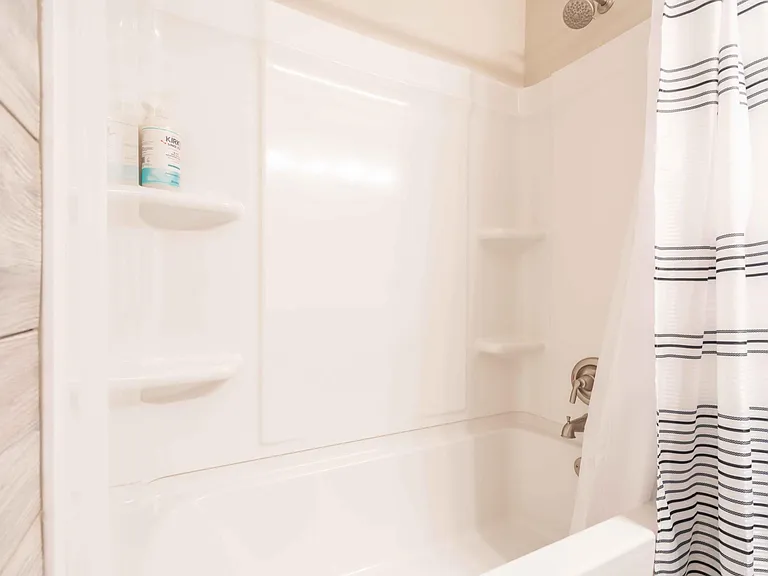 2909 S Willow Ave — Photo 28