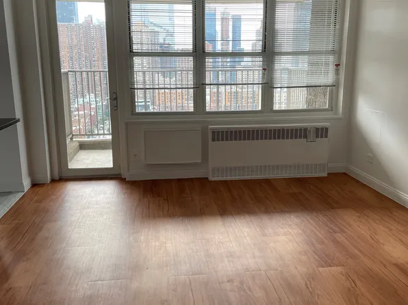 747 10th Avenue image 1 of 12