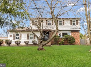 212 Tyburn Rd, Fairless Hills, PA 19030