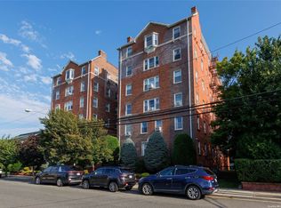 55 Grand Ave FLOOR 6, Rockville Centre, NY 11570