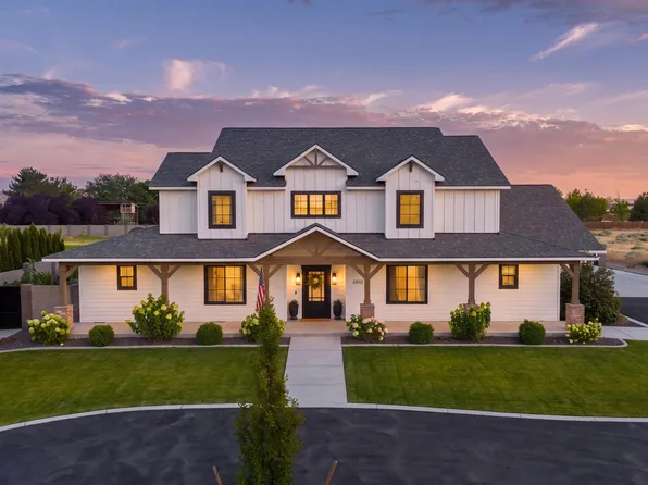 5601 Grant St, West Richland, WA 99353