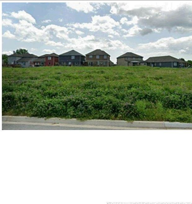 2nd image of 1 Bromley Dr