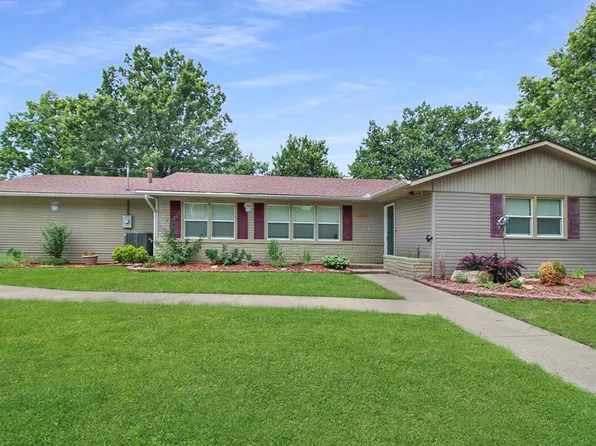 3100 Morton Ave, Parsons, KS 67357