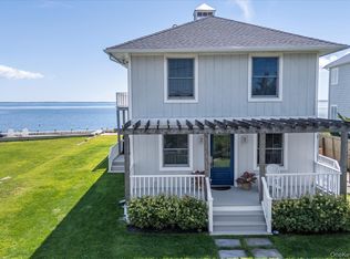 4415 Camp Mineola Rd, Mattituck, NY 11952