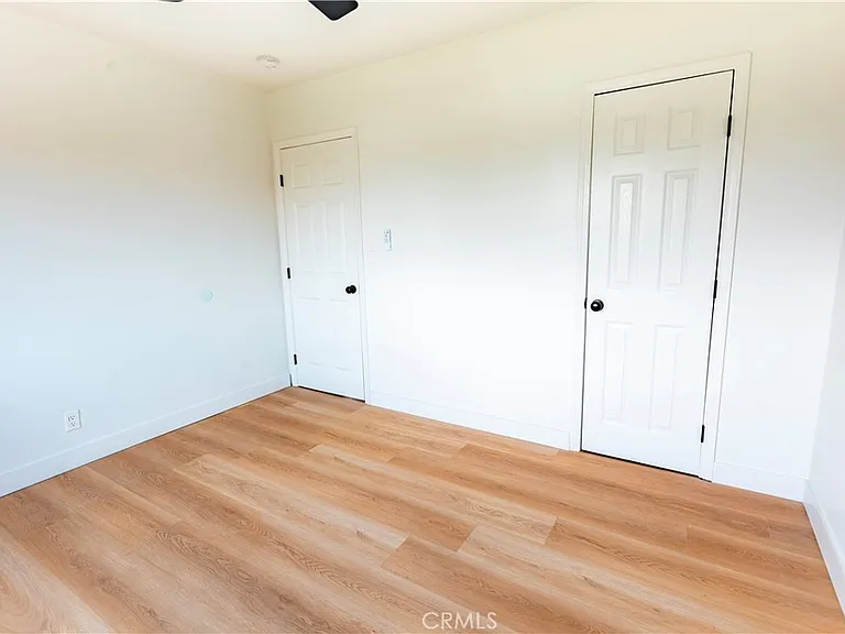 780 E Walton St — Photo 10