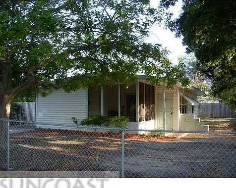 1st image of 3912 Marlin Dr SE