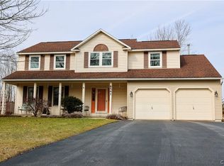 8541 Tender Trl, Cicero, NY 13039