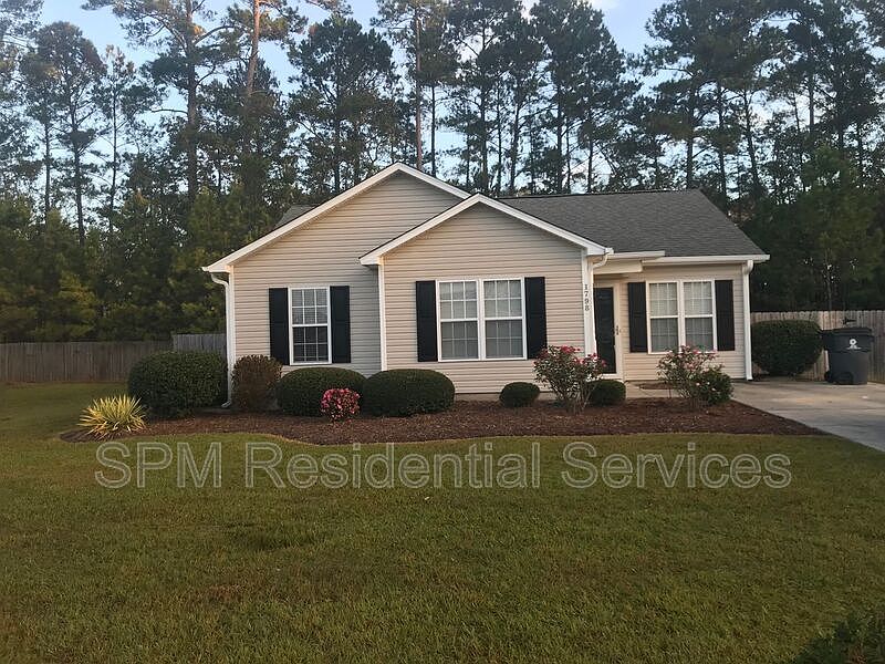1st image of 1798 Liz Ln NE