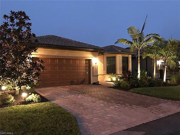 Home For Sale In Waters Edge