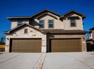 131 Calm Water Loop, Bastrop, TX 78602