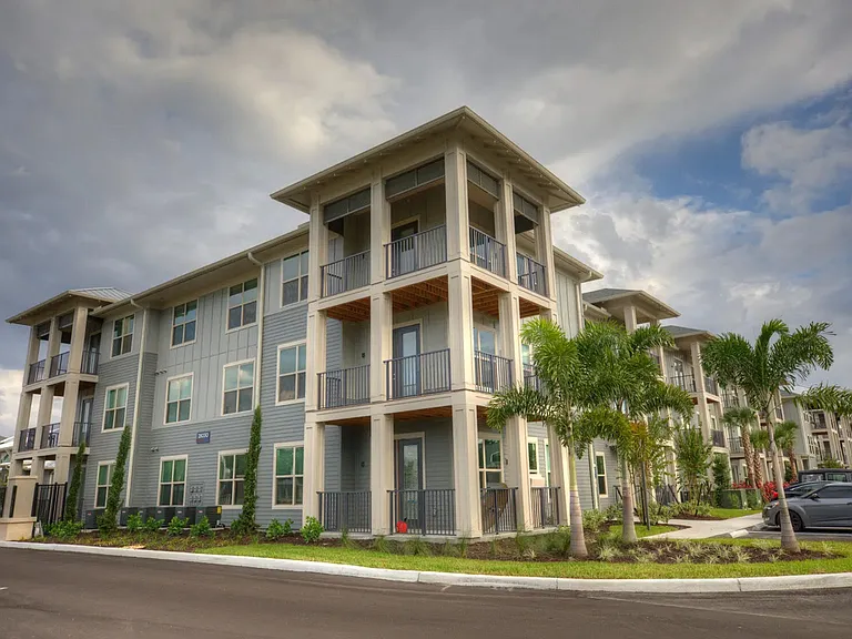 Viridian at Bonita Springs — Photo 30