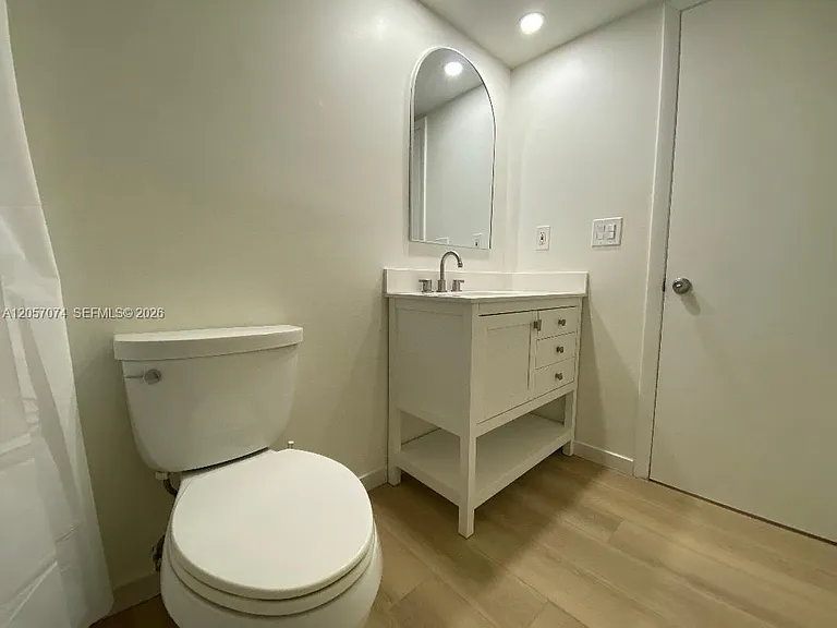 401 SE 3rd St #405 — Photo 12