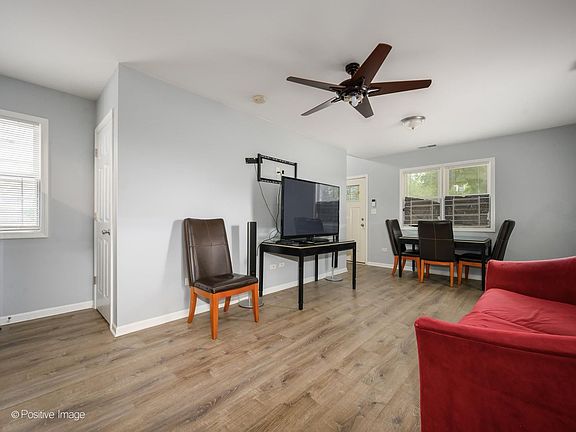 5th image of 15709 Lexington Ave