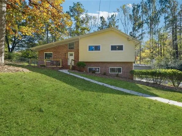 2435 Park Ave, Lithia Springs, GA 30122
