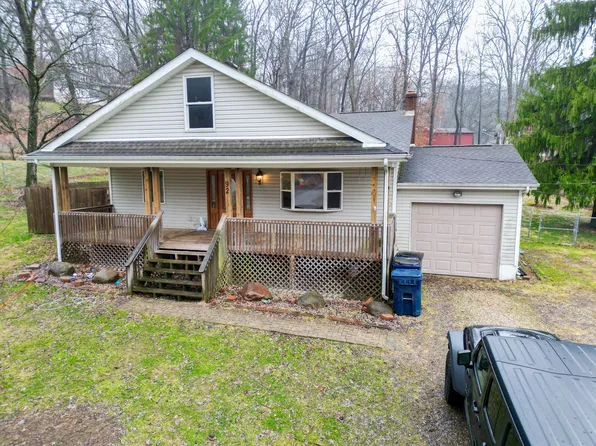 92 Brentview Dr NE, Newark, OH 43055