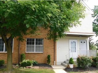 711 Woodchip Rd, Lumberton, NJ 08048