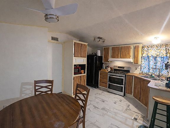 2nd image of 3450 N Flowing Wells Rd Unit 116