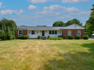 1009 Sherman St, Geneva, OH 44041