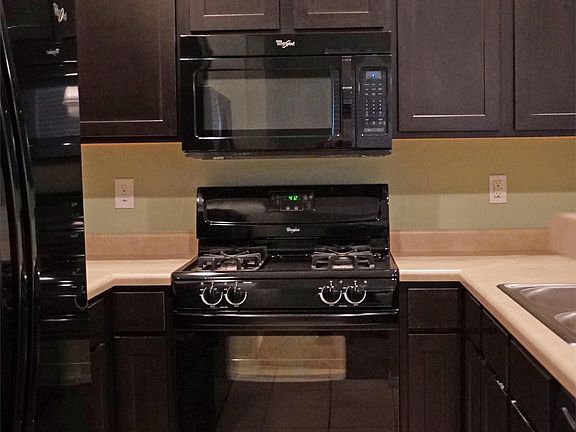 3rd image of 15 Scenic Mesa Rd