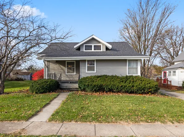 706 N 1st Ave, Winterset, IA 50273