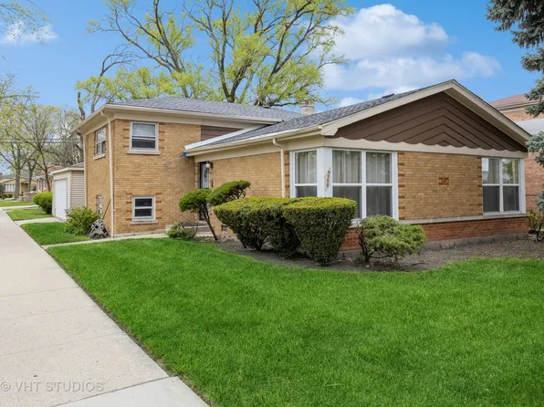 9558 S Parnell Ave, Chicago, IL 60628
