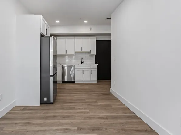 189 Dayton Ave #205, Passaic, NJ 07055