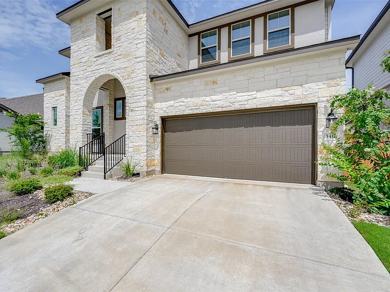 5417 Flowing Brook Cv — Photo 2