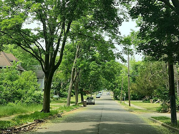 3rd image of 37 Mary Day Ave