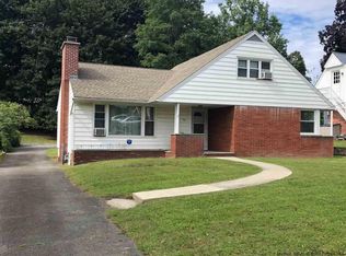 163 W Chestnut St, Kingston, NY 12401