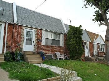 2nd image of 140 Fronefield Ave