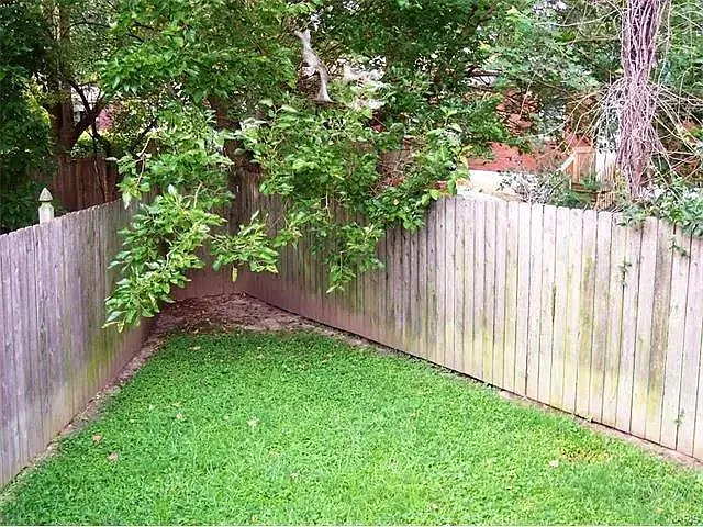 7740 Drexel Dr — Photo 21