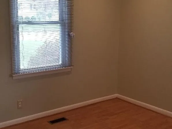 2003 Rodgers Dr NE, Huntsville, AL 35811