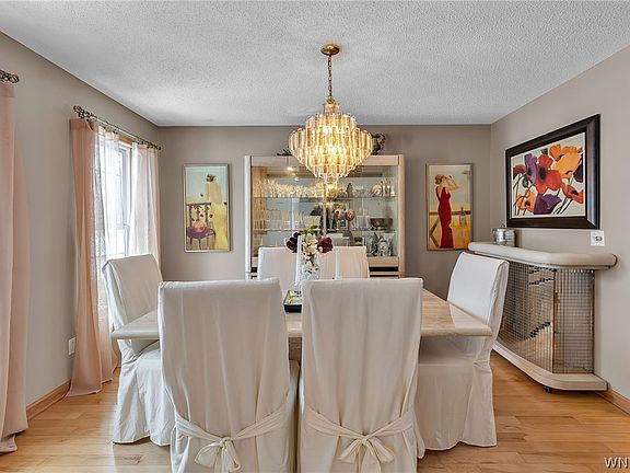 5th image of 30 Willow Ridge Ln