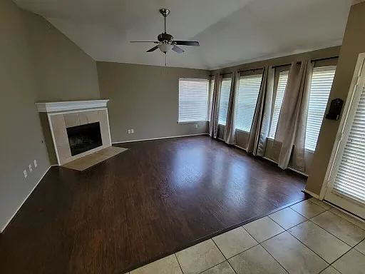 5209 Golden Wheat Ln — Photo 9
