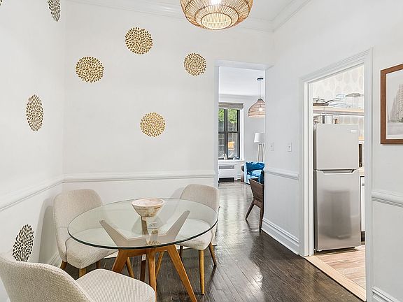 4th image of 121 E 88th St APT 1-A