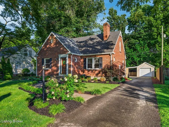 4302 Alton Rd, Saint Matthews, KY 40207