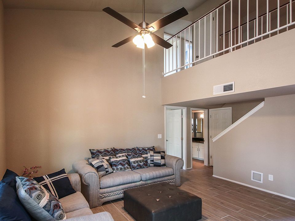 1st image of 4353 W Pyracantha Dr