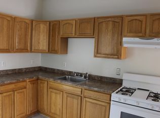 18 Beacon St, Haverhill, MA 01832
