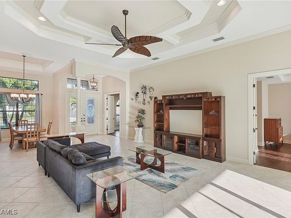 5th image of 4935 Agualinda Blvd