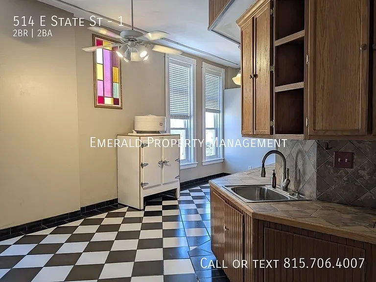 514 E State St #1 — Photo 25