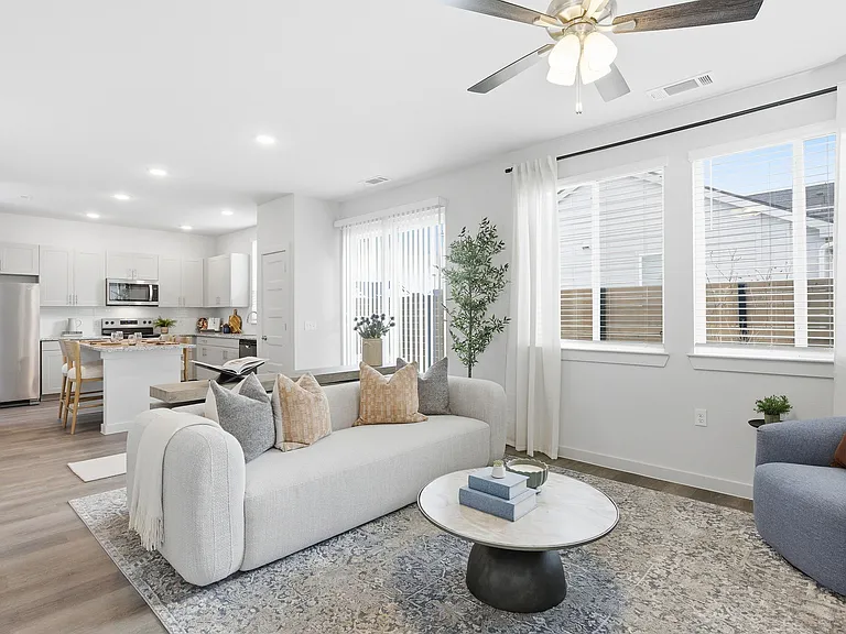 YardHomes Spring West