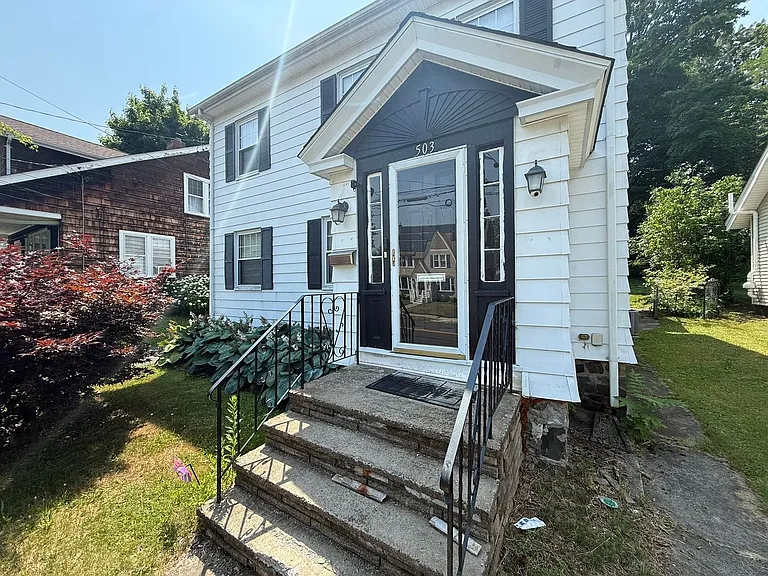 503 Commonwealth Ave — Photo 23