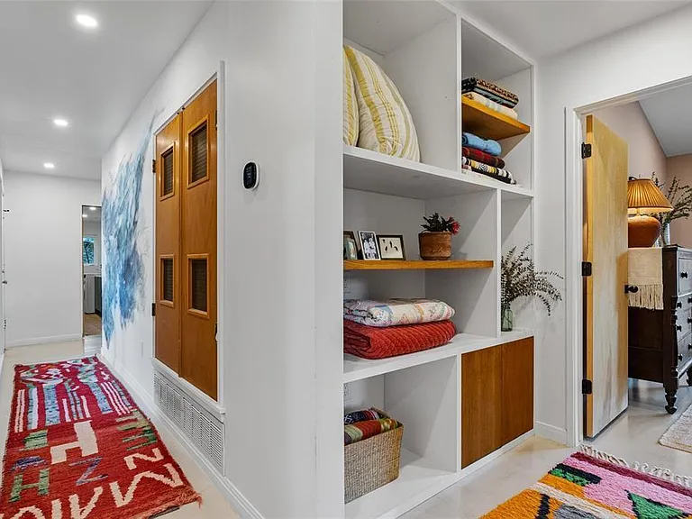 1809 Sylvan Dr — Photo 5