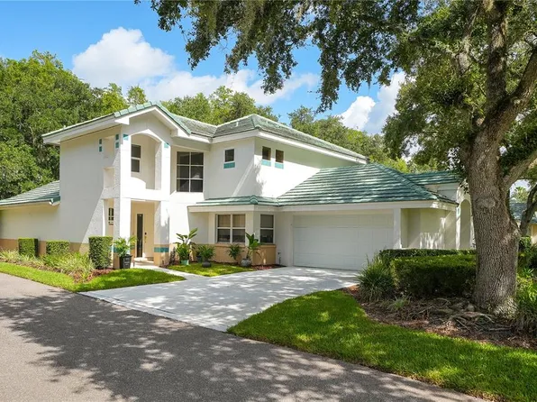15876 Sanctuary Dr, Tampa, FL 33647